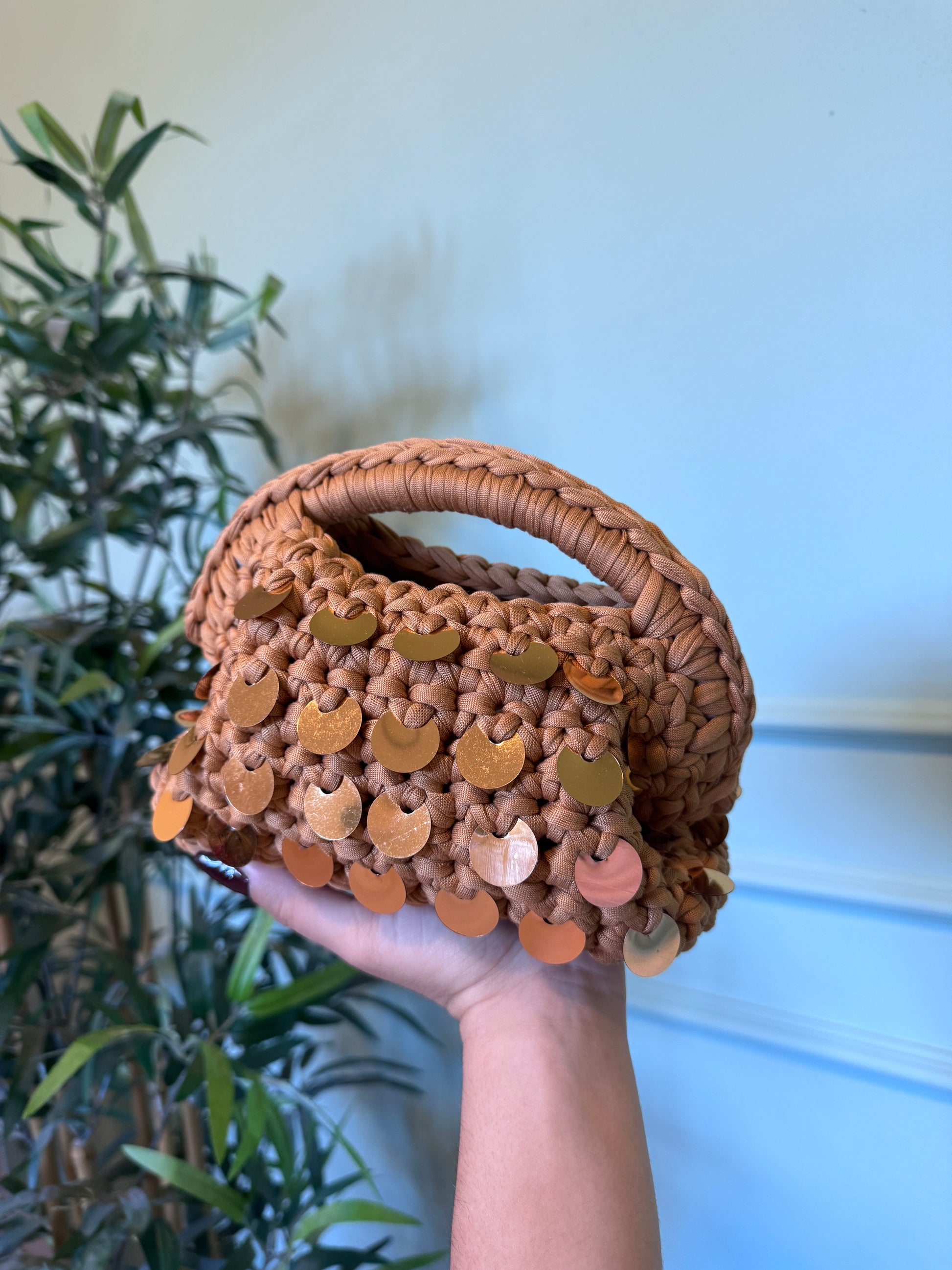 Clutch media miele paillettes