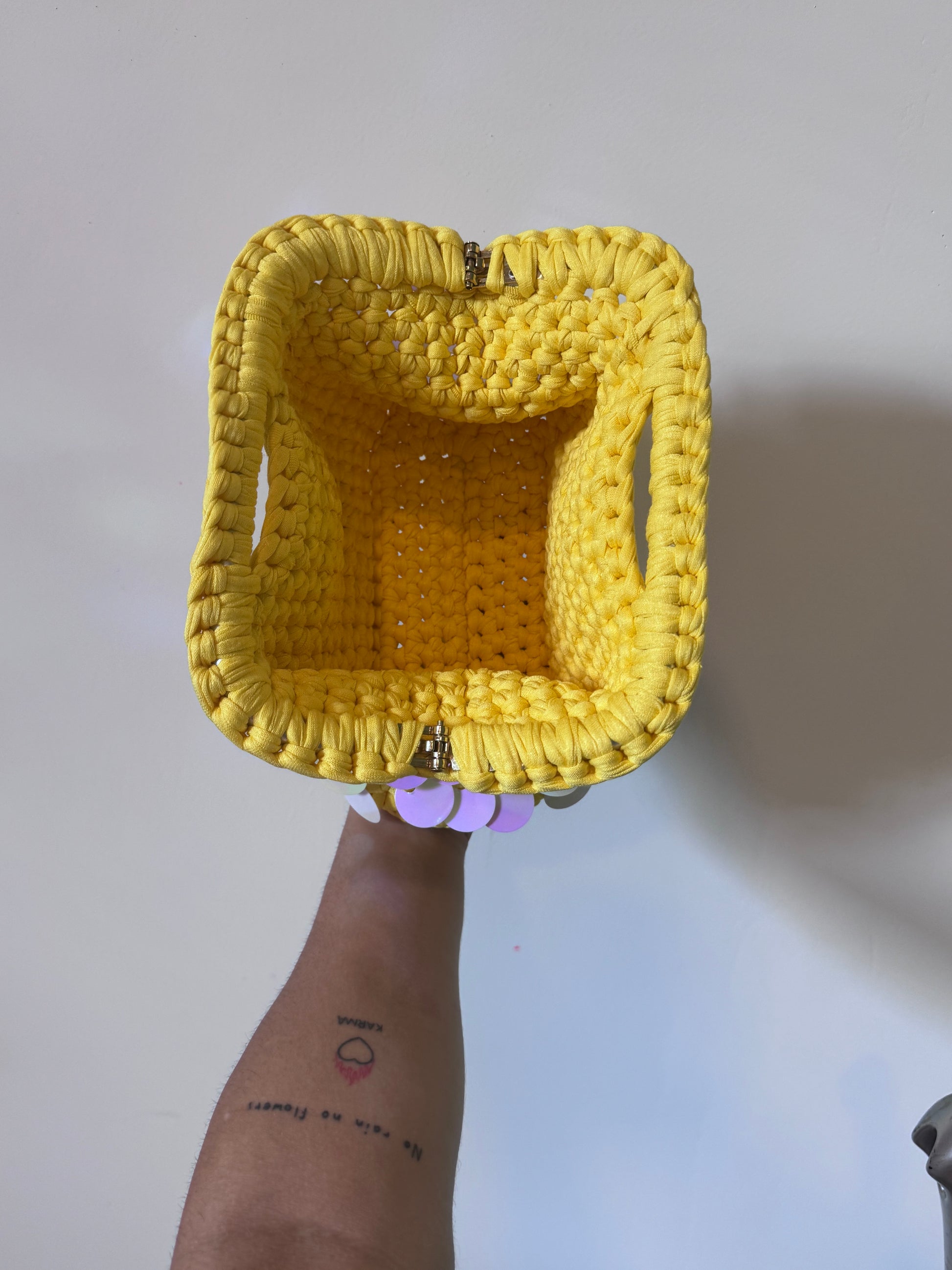 Passeggino medium giallo paillettes oleografiche