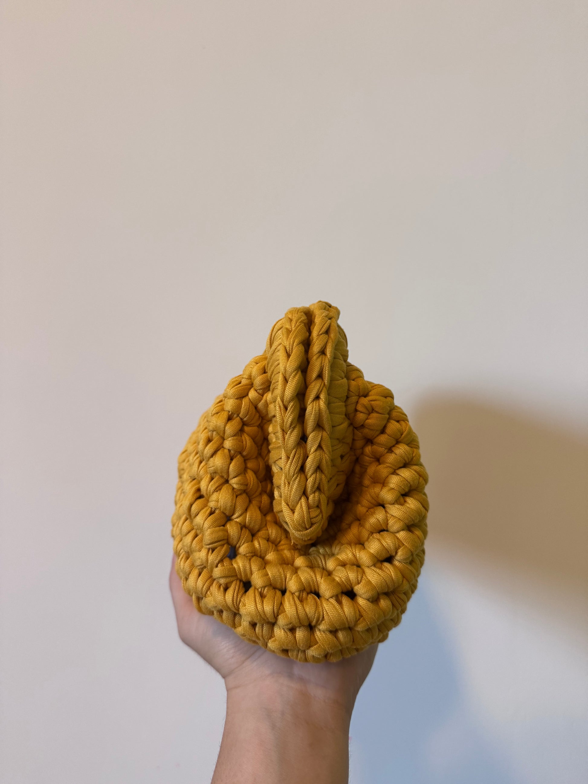 Pasticcino small giallo ocra