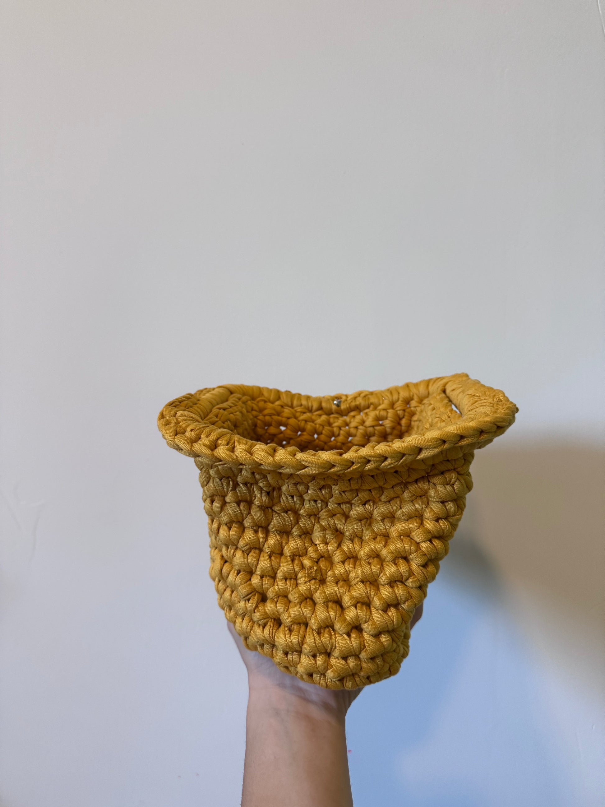 Pasticcino small giallo ocra
