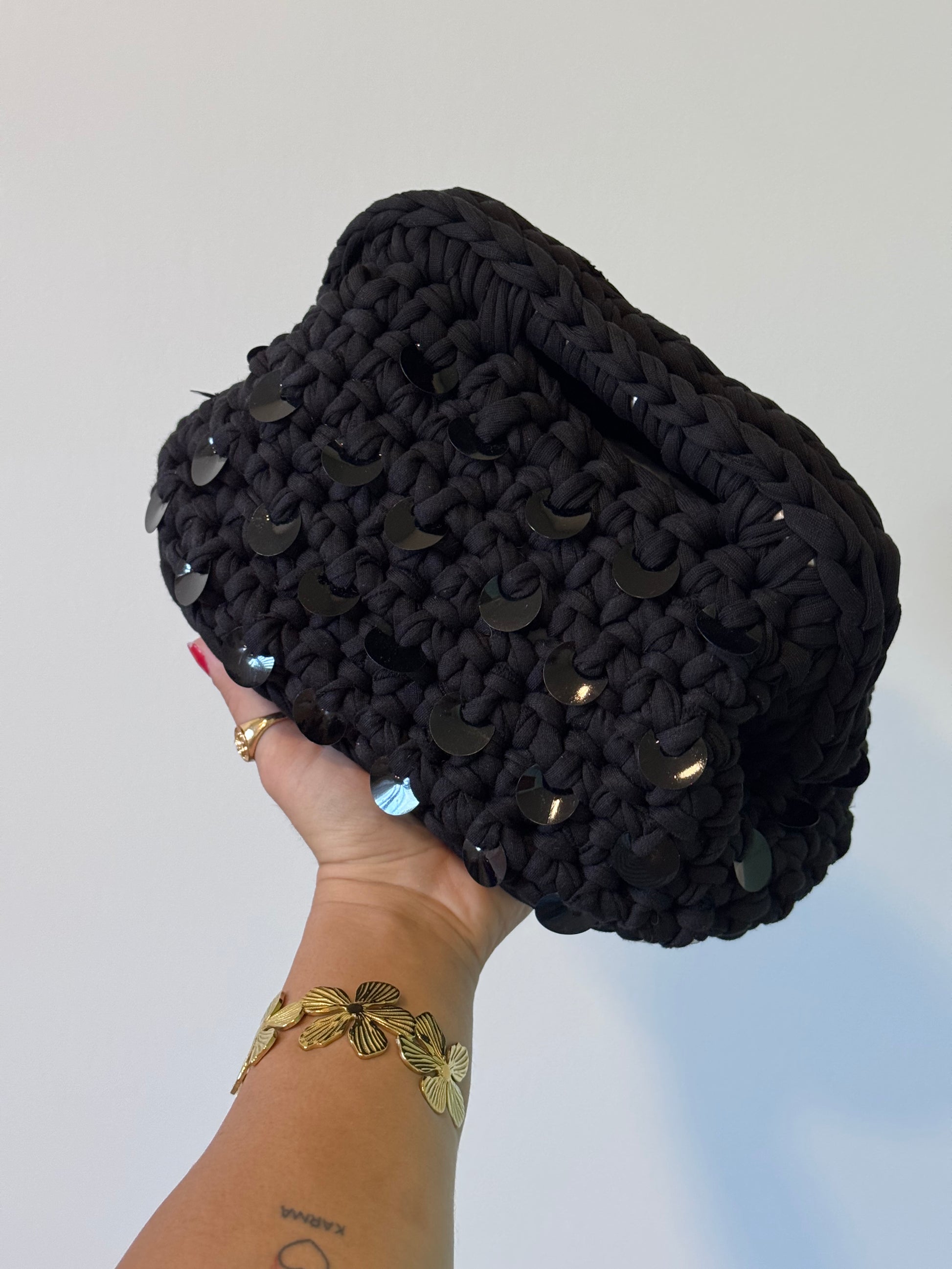 Pasticcino medium black paillettes