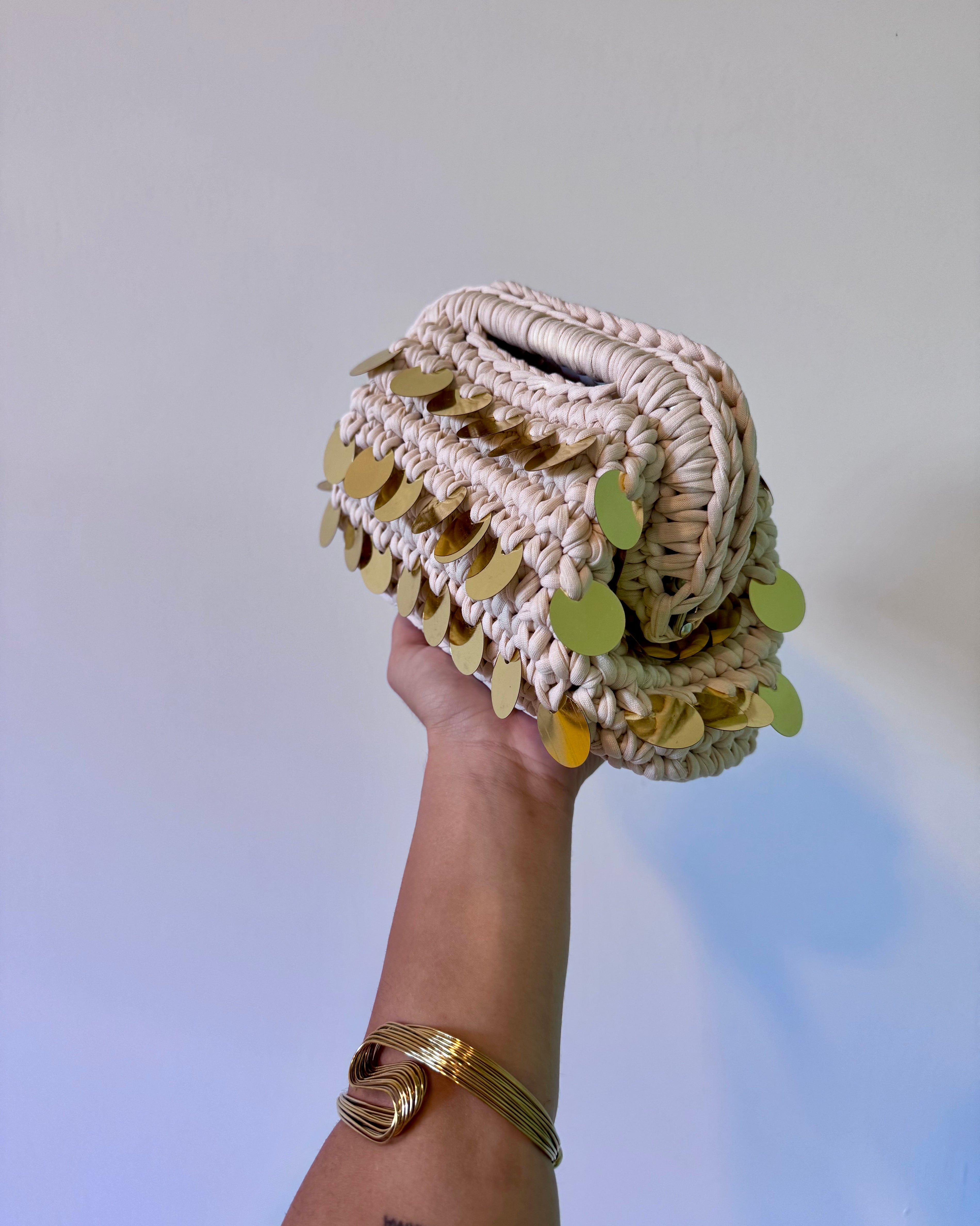Pasticcino small beige paiettes oro